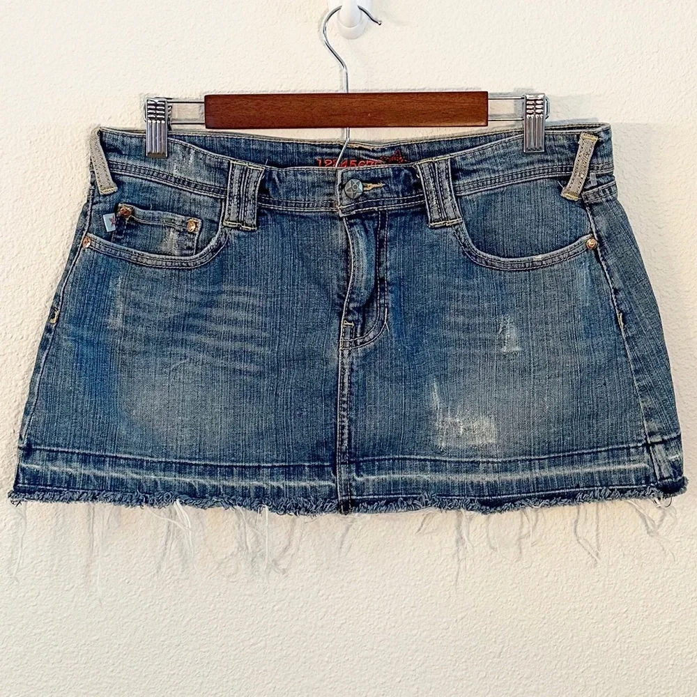 123456789 Brand Y2K Denim Mini Skirt Size 13 - Picture 1 of 6
